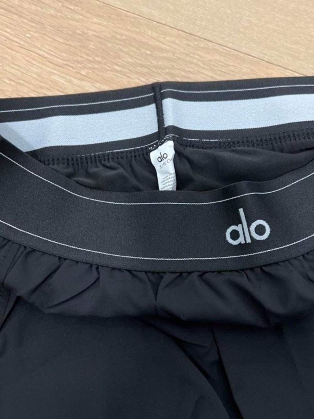 ALO Yoga Black Crop Tank & Athletic Skirt Set - Picture 5 of 5